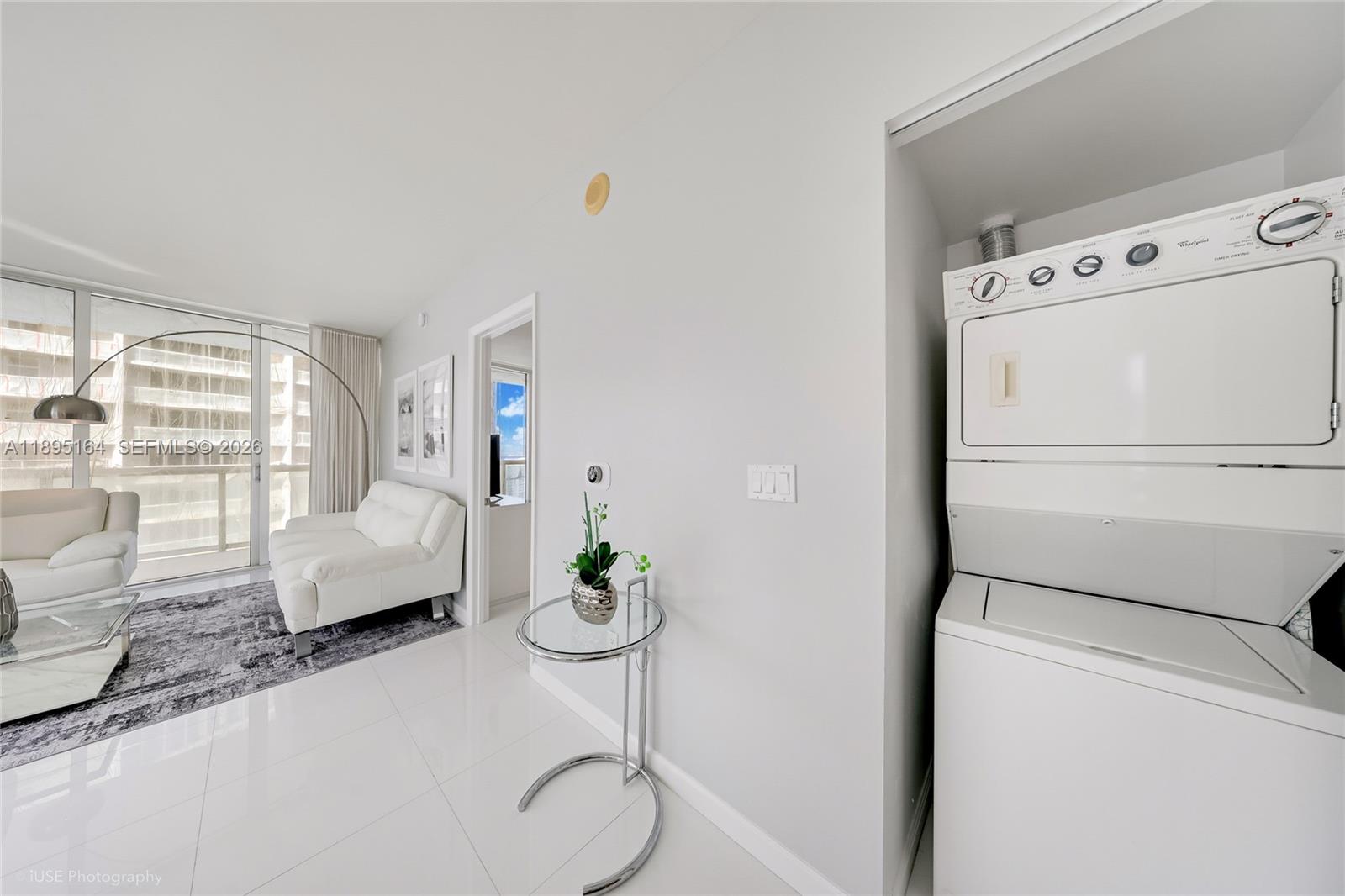 495 Brickell Ave #4710, Miami FL 33131