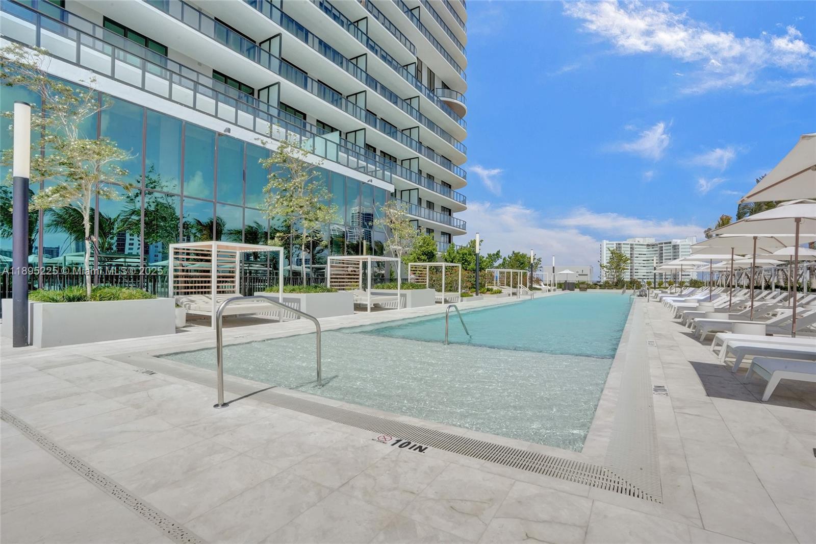 580 72nd street #2102, Miami Beach FL 33141