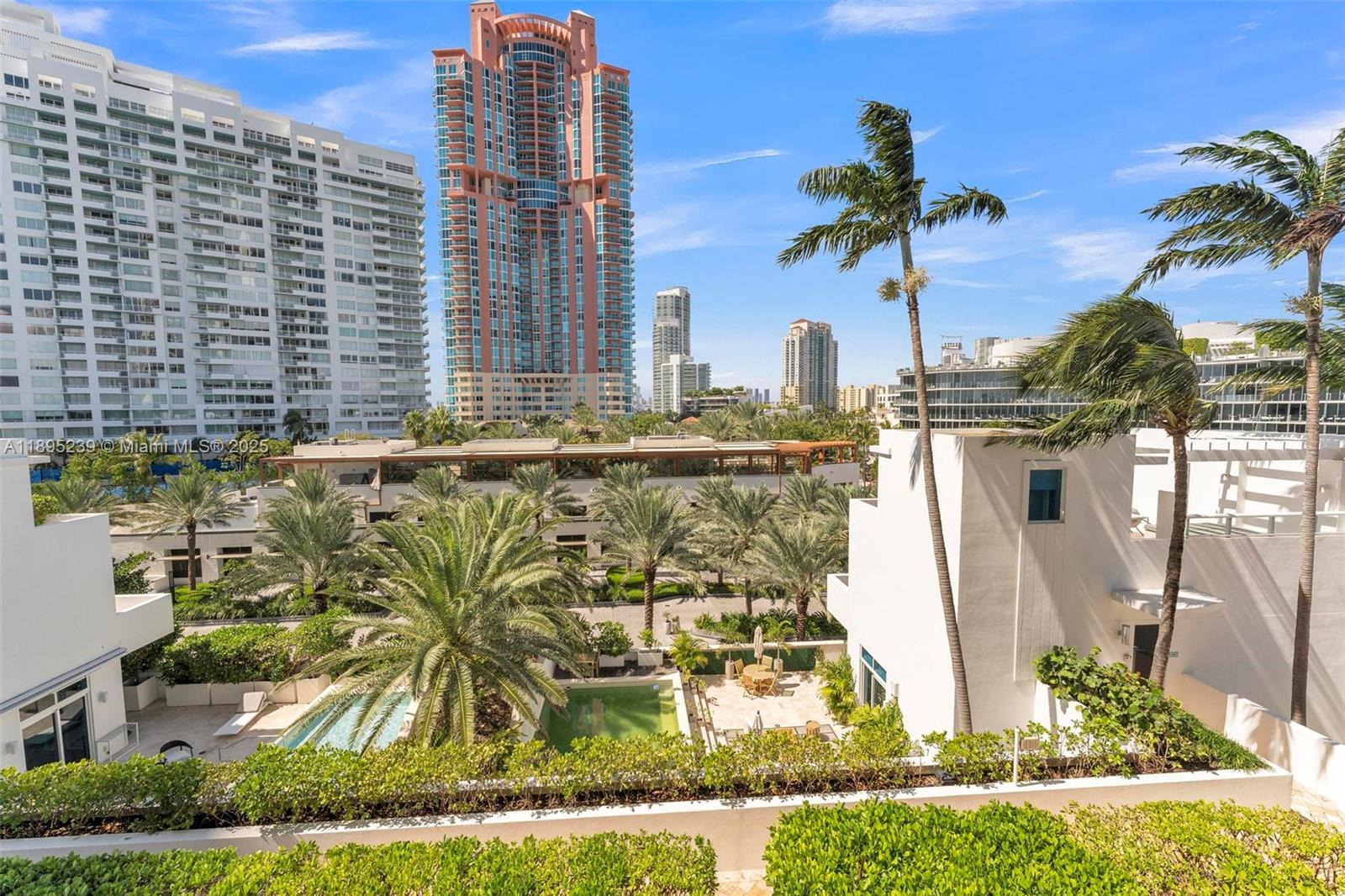 50 S Pointe Dr #705, Miami Beach FL 33139