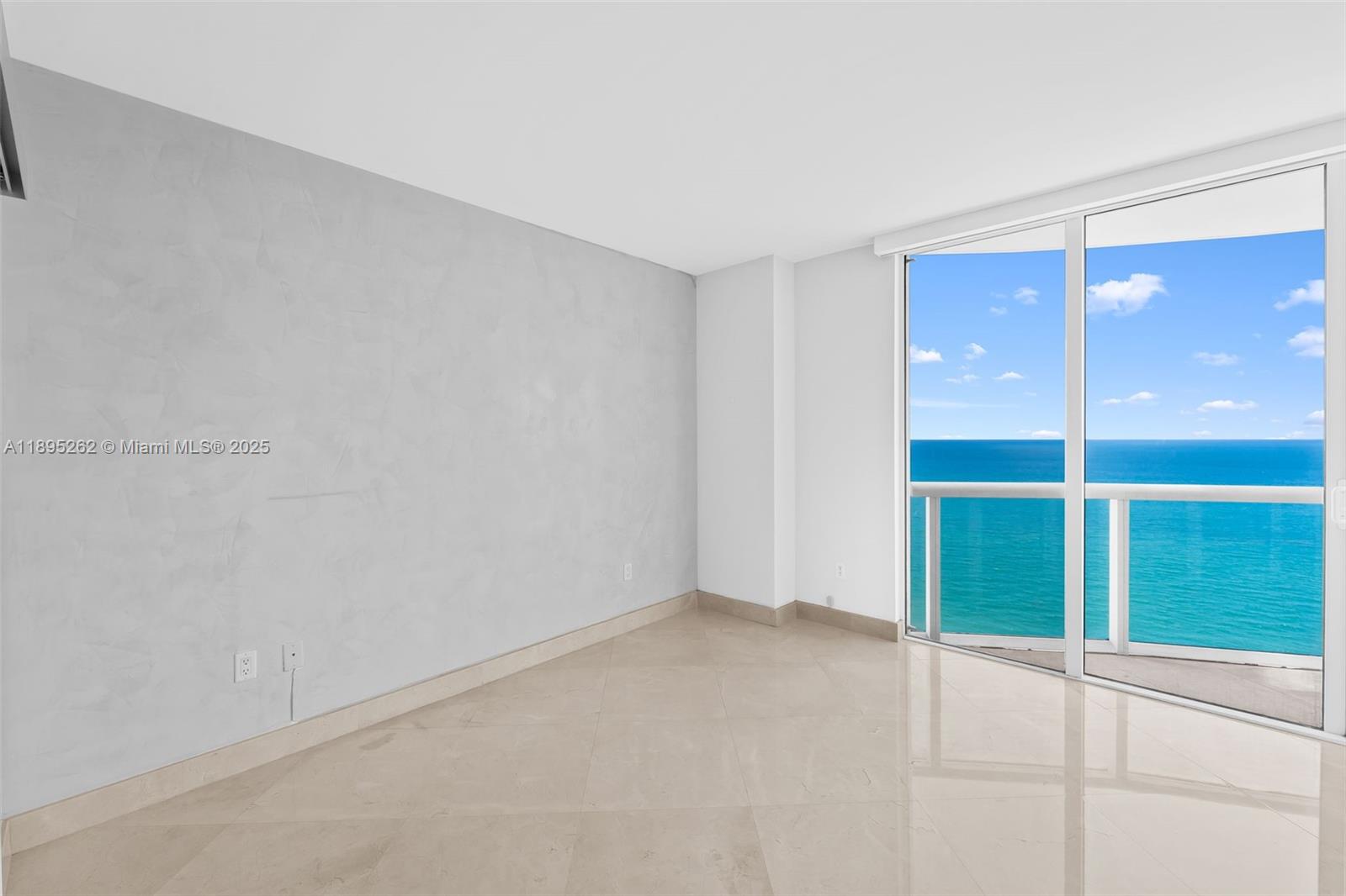 6365 Collins Ave #4002, Miami Beach FL 33141