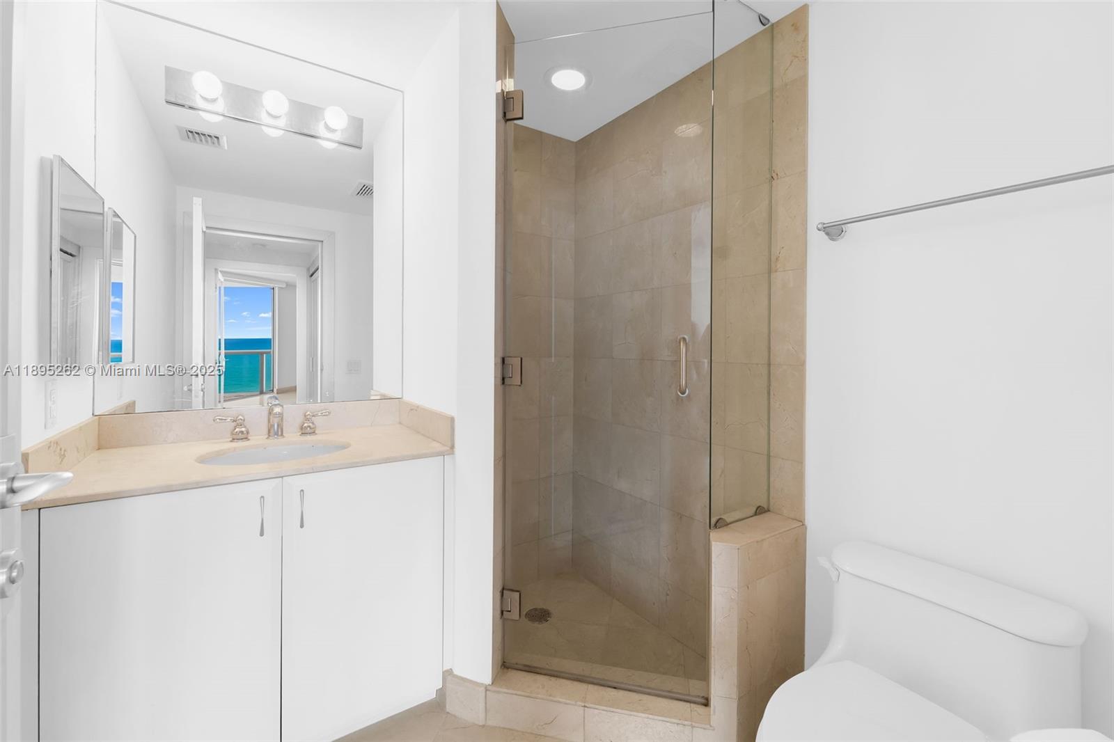 6365 Collins Ave #4002, Miami Beach FL 33141