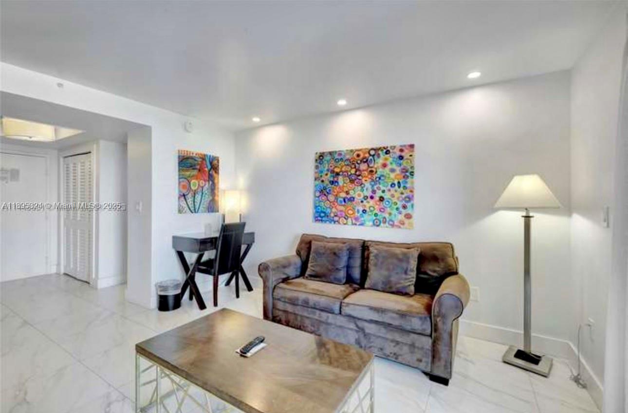 2951 S Bayshore Dr #603, Miami FL 33133