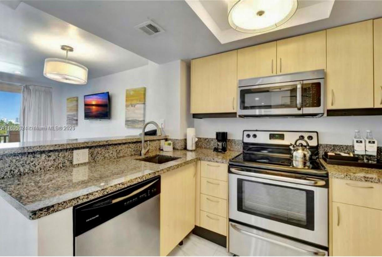 2951 S Bayshore Dr #603, Miami FL 33133