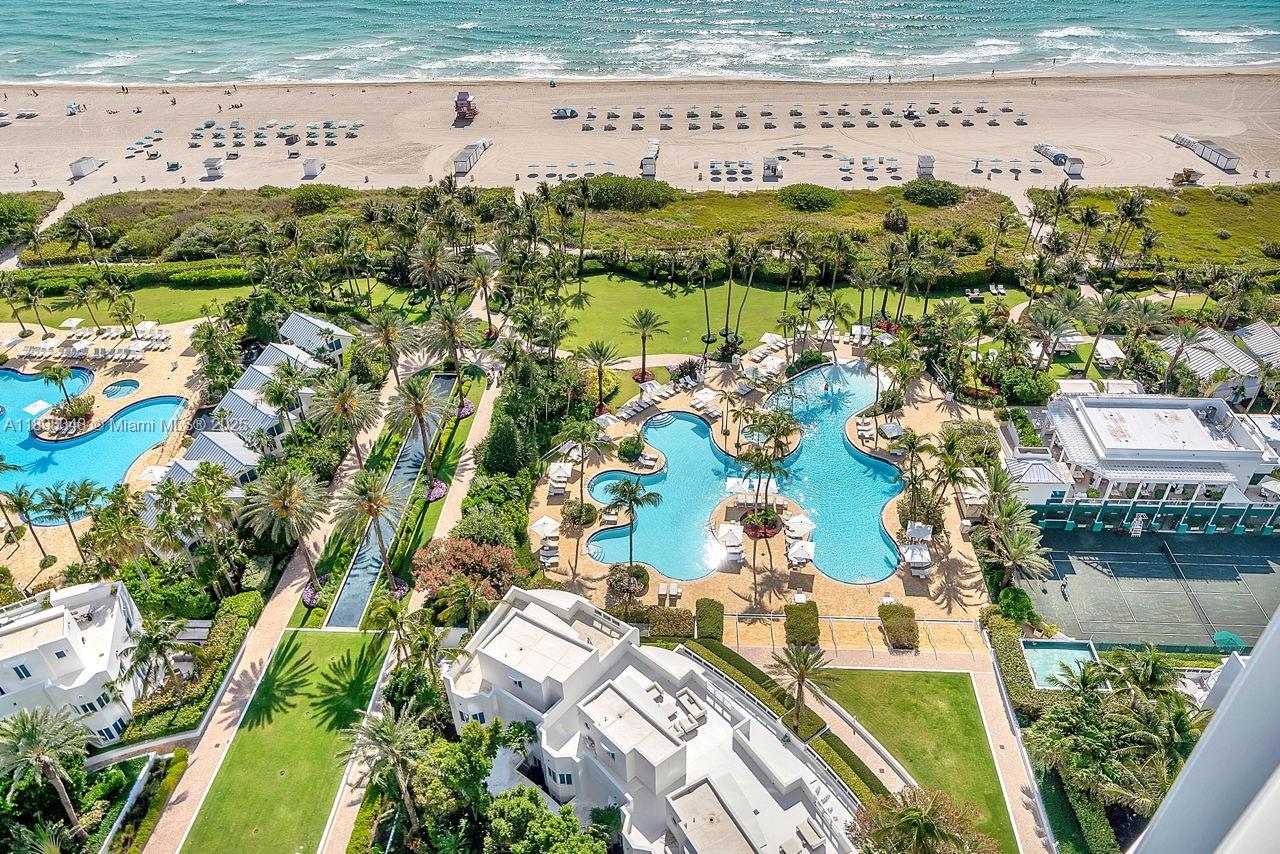 100 S Pointe Dr #2208, Miami Beach FL 33139
