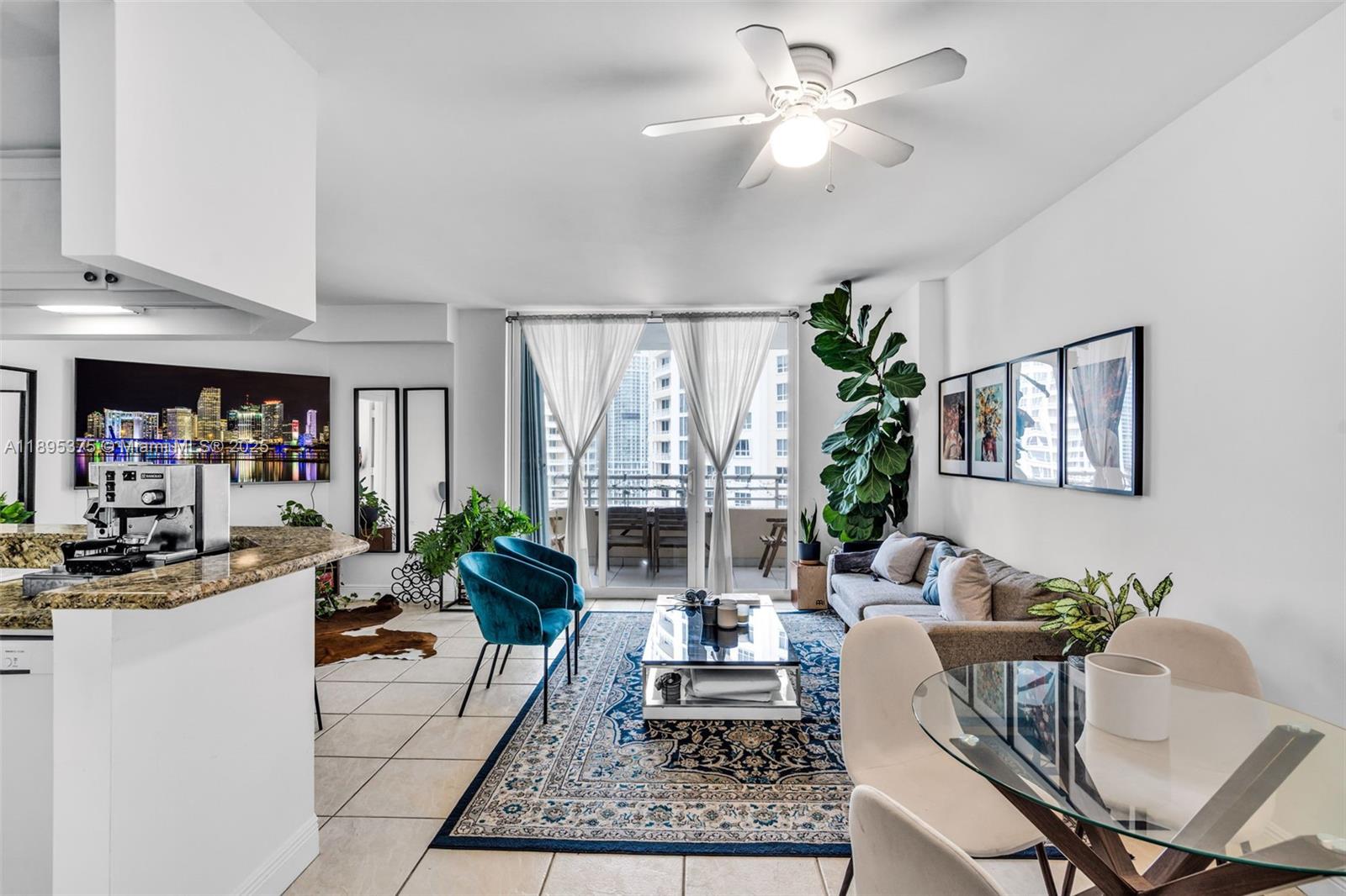 808 Brickell Key Dr #2003, Miami FL 33131
