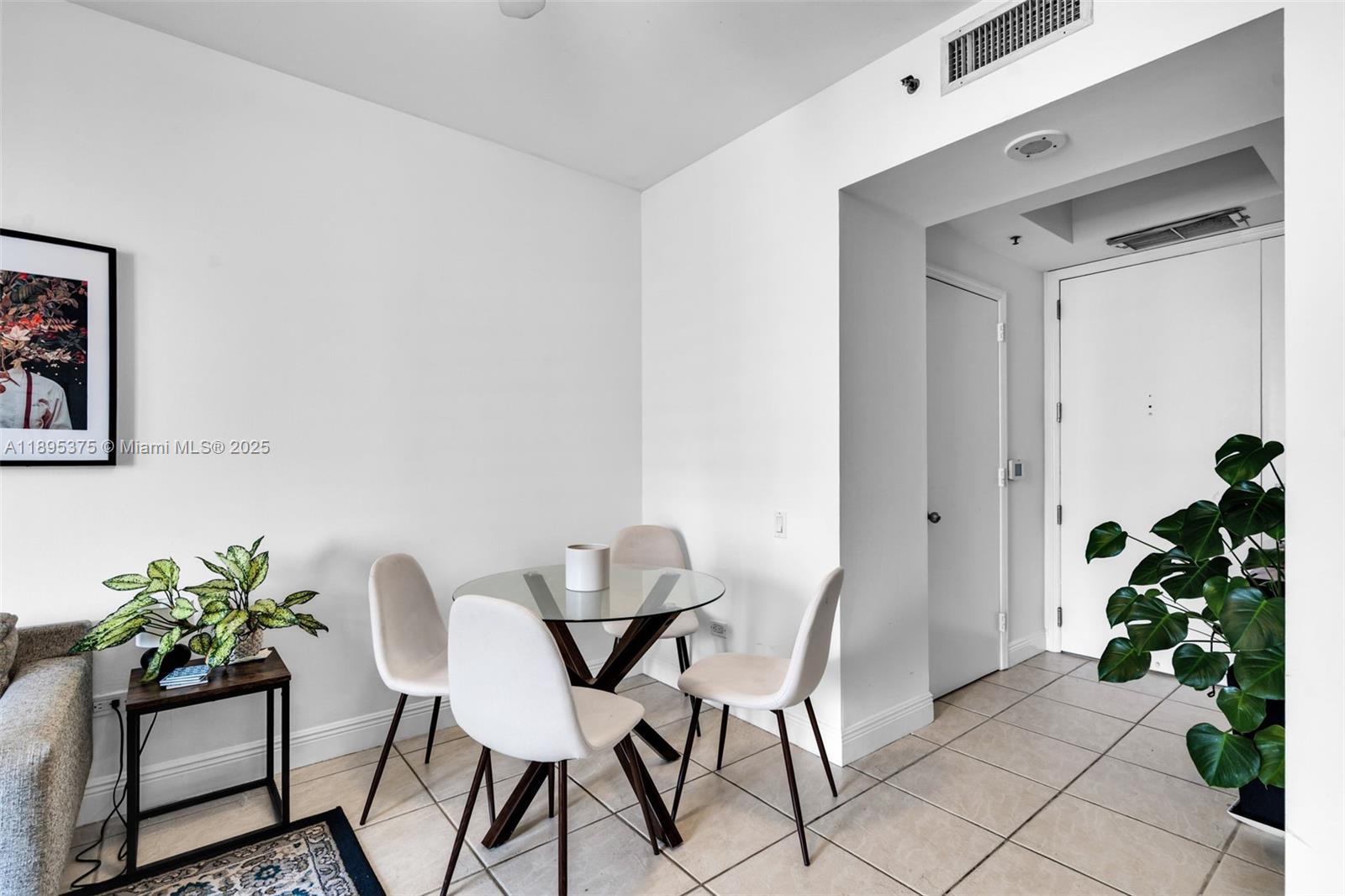 808 Brickell Key Dr #2003, Miami FL 33131