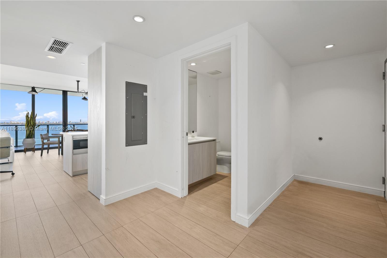 3131 NE 7th Ave #2206, Miami FL 33137