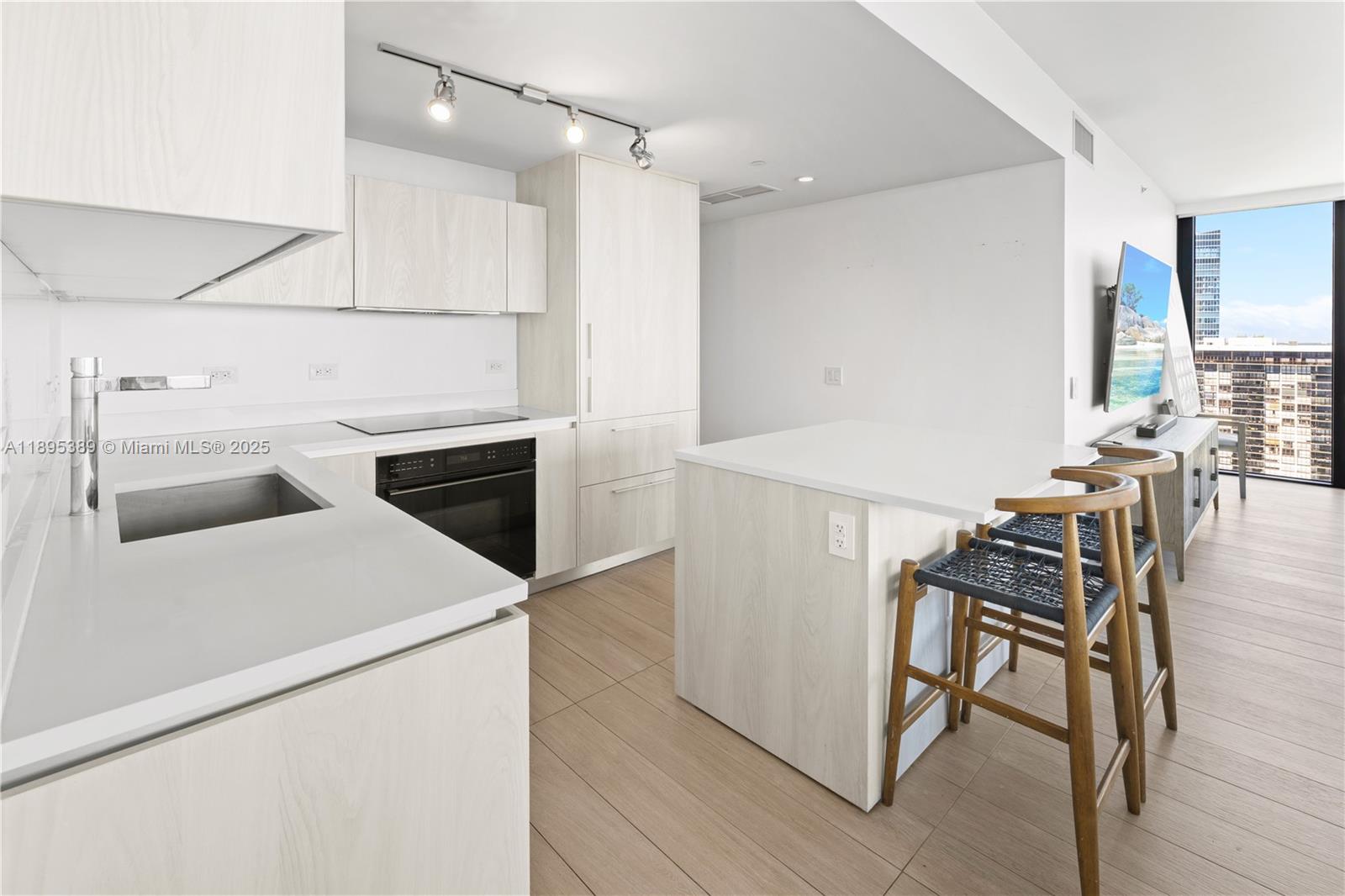 3131 NE 7th Ave #2206, Miami FL 33137