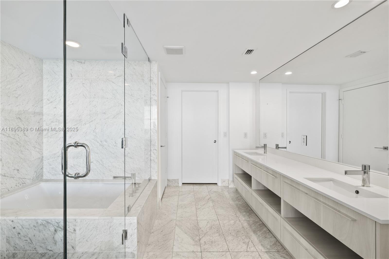 3131 NE 7th Ave #2206, Miami FL 33137