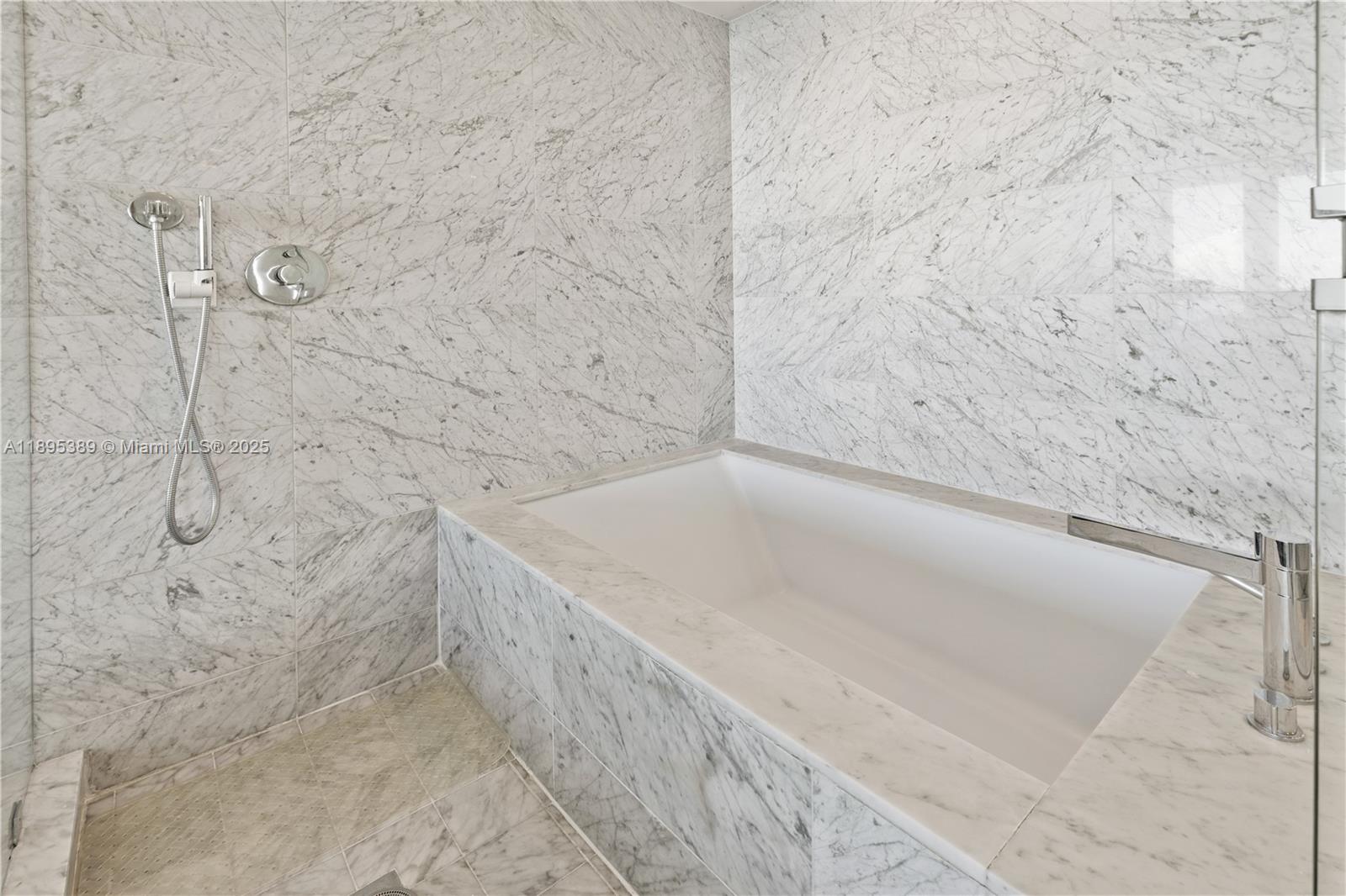 3131 NE 7th Ave #2206, Miami FL 33137