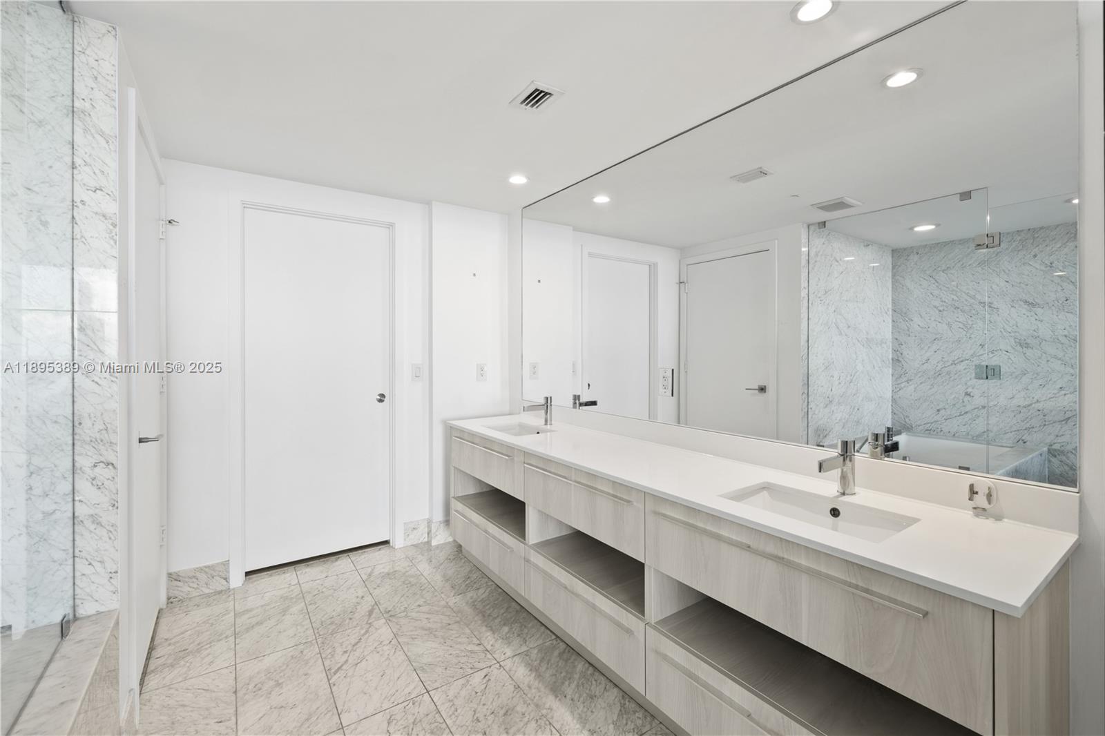 3131 NE 7th Ave #2206, Miami FL 33137