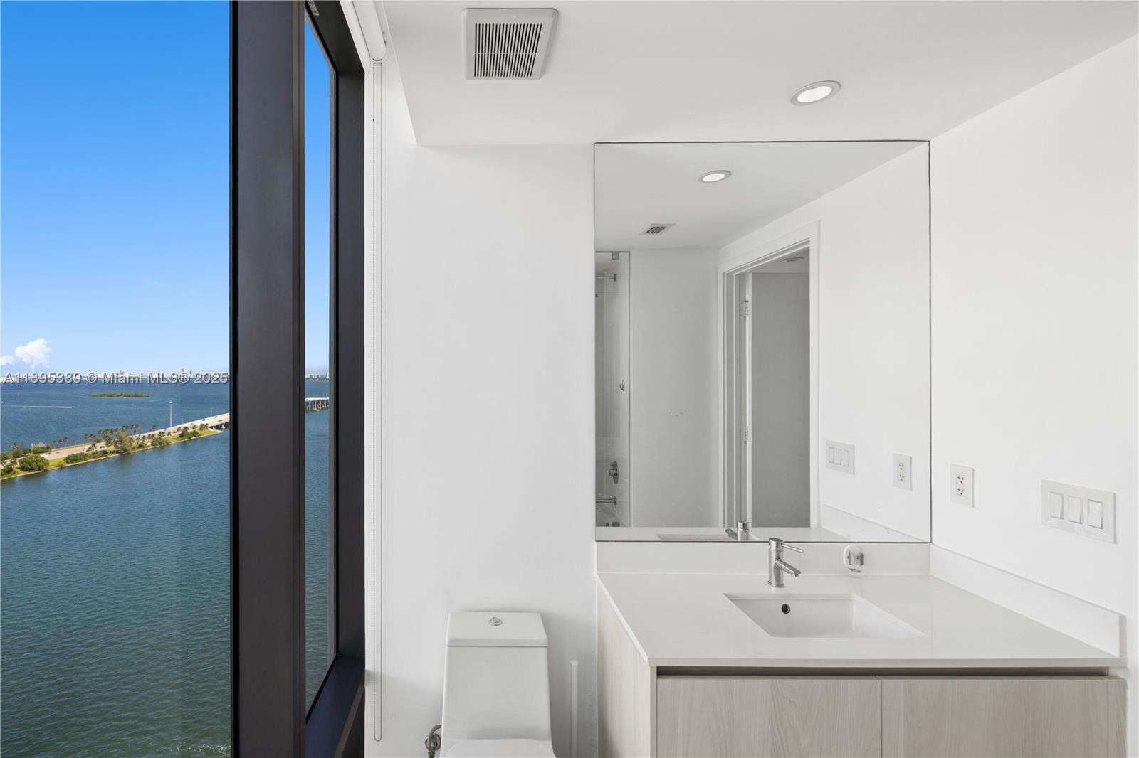 3131 NE 7th Ave #2206, Miami FL 33137