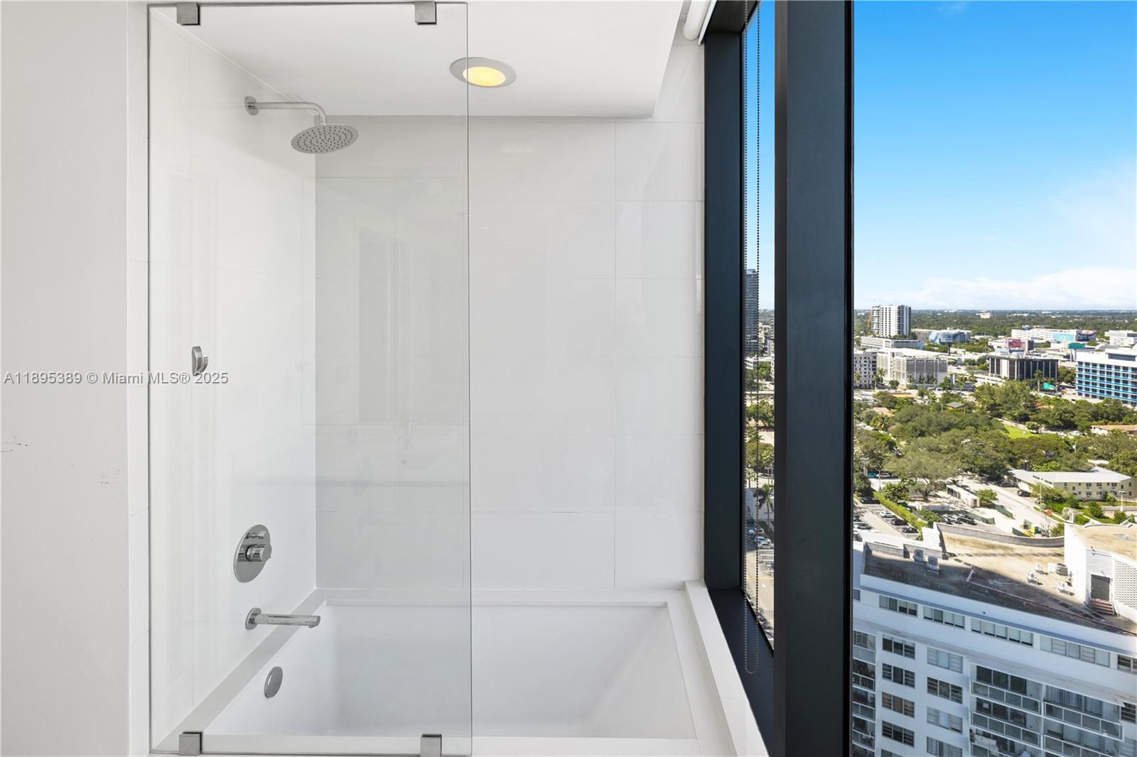 3131 NE 7th Ave #2206, Miami FL 33137