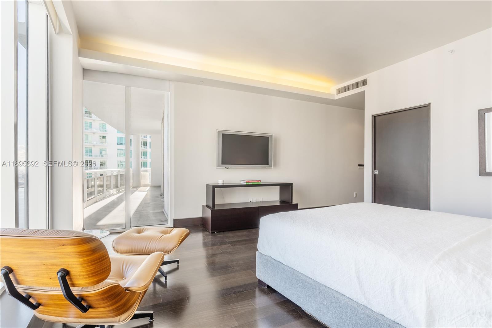 901 Brickell Key Blvd #3607, Miami FL 33131