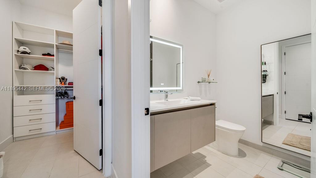 1030 15th St #201, Miami Beach FL 33139