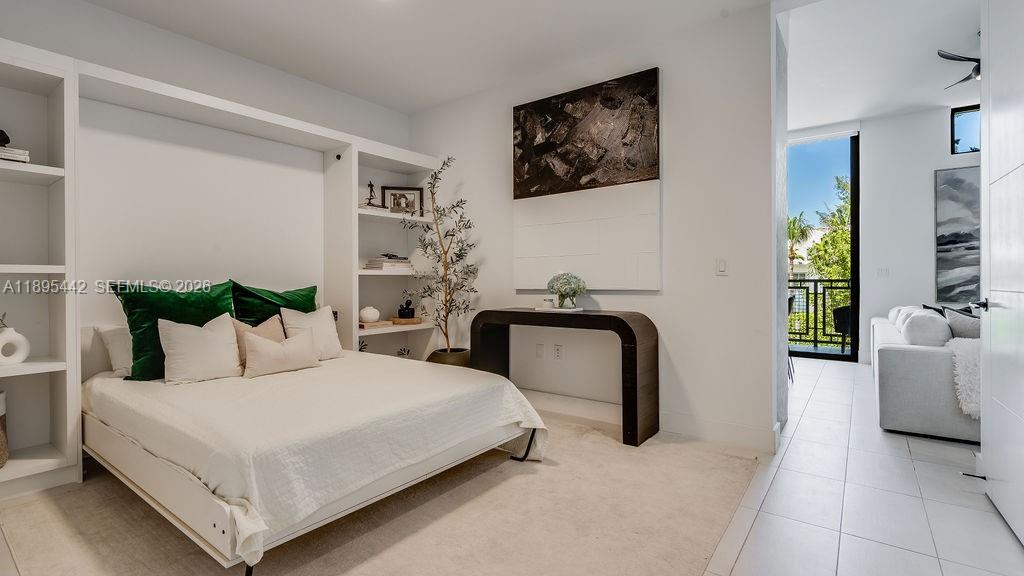 1030 15th St #201, Miami Beach FL 33139
