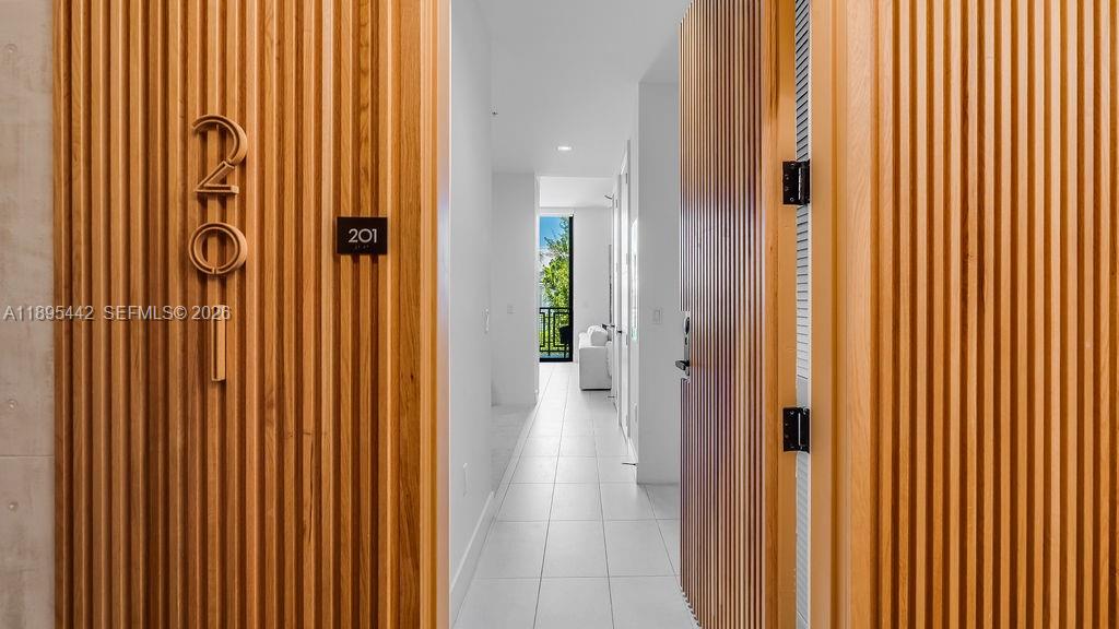 1030 15th St #201, Miami Beach FL 33139