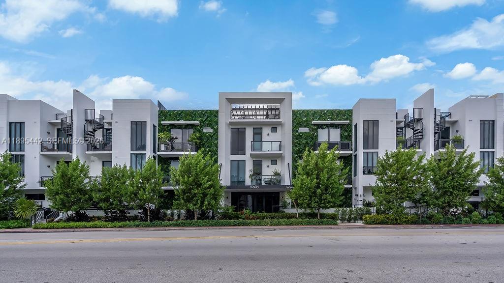 1030 15th St #201, Miami Beach FL 33139