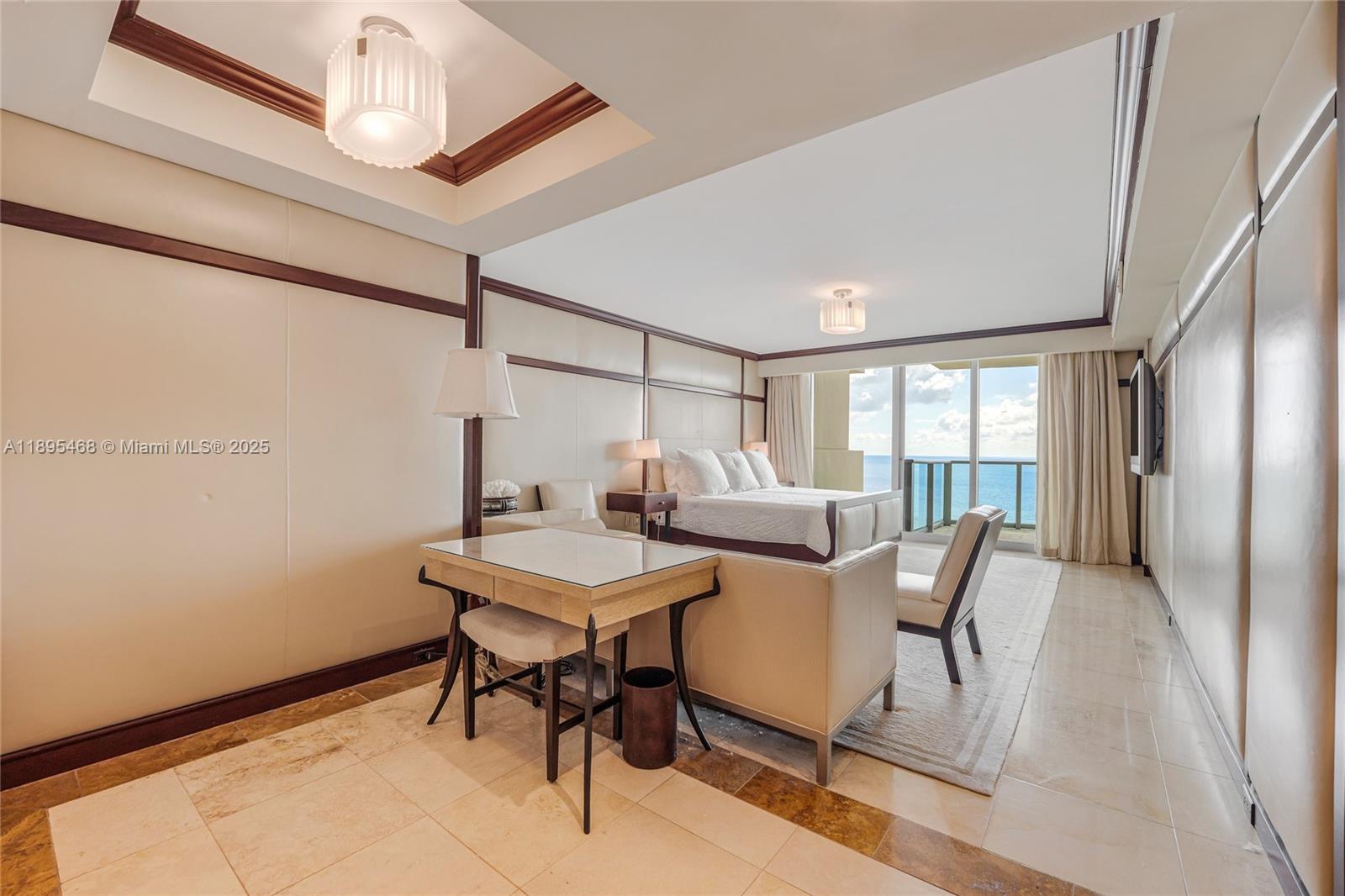 1455 Ocean Dr #1408, Miami Beach FL 33139