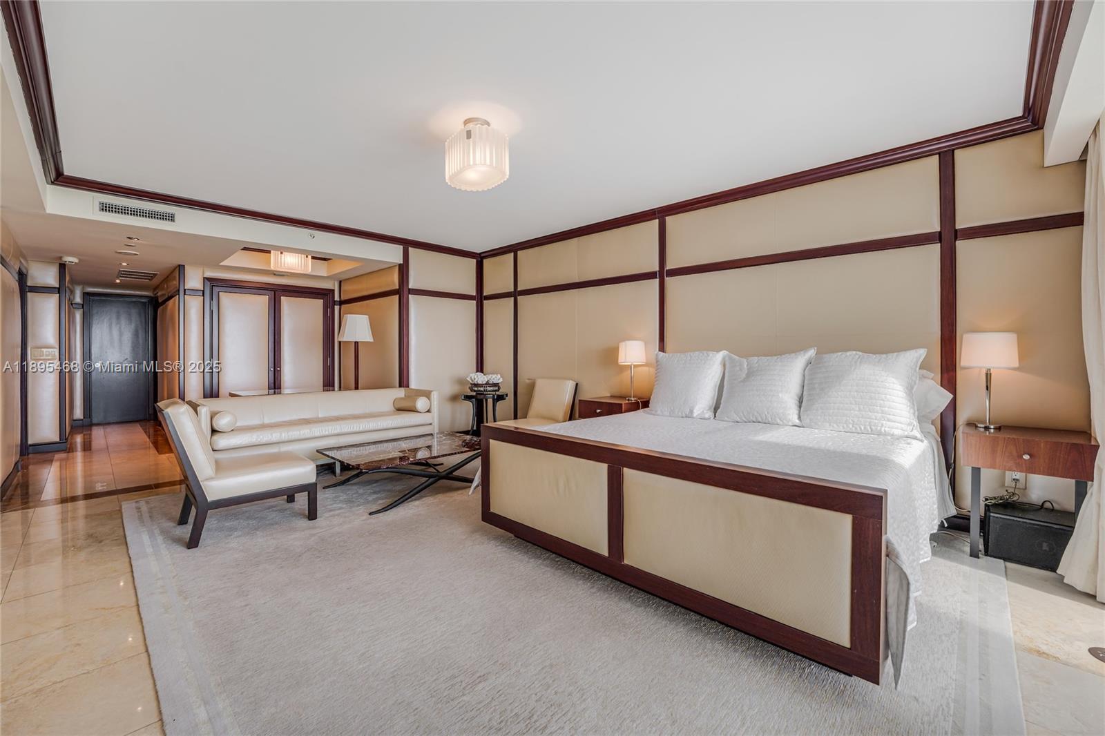 1455 Ocean Dr #1408, Miami Beach FL 33139