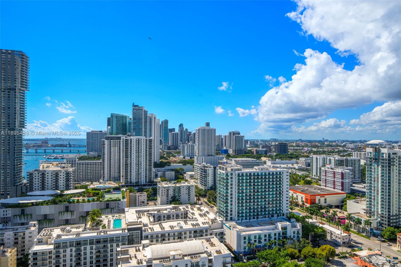 600 NE 27th St #3105, Miami FL 33137