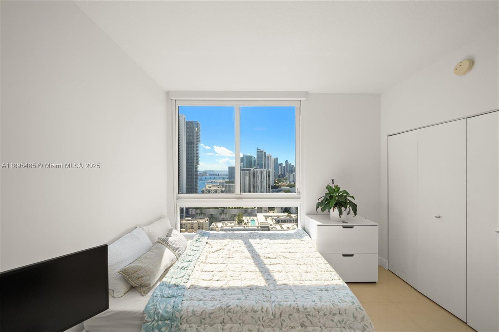 600 NE 27th St #3105, Miami FL 33137