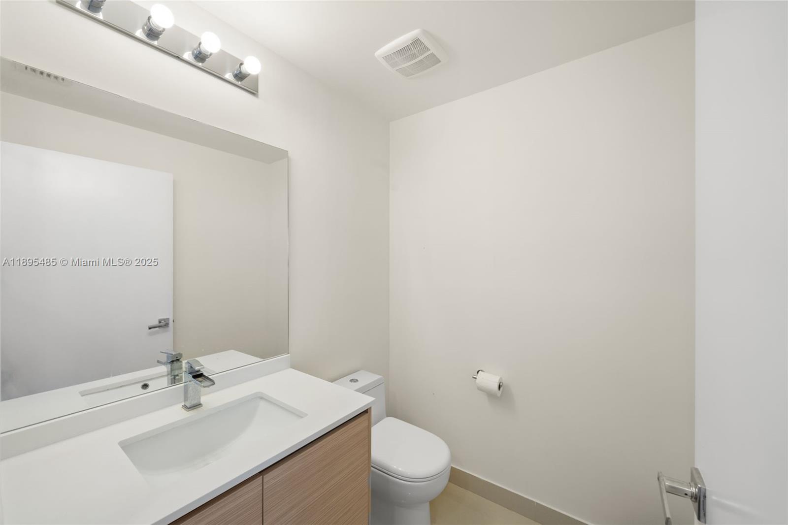 600 NE 27th St #3105, Miami FL 33137