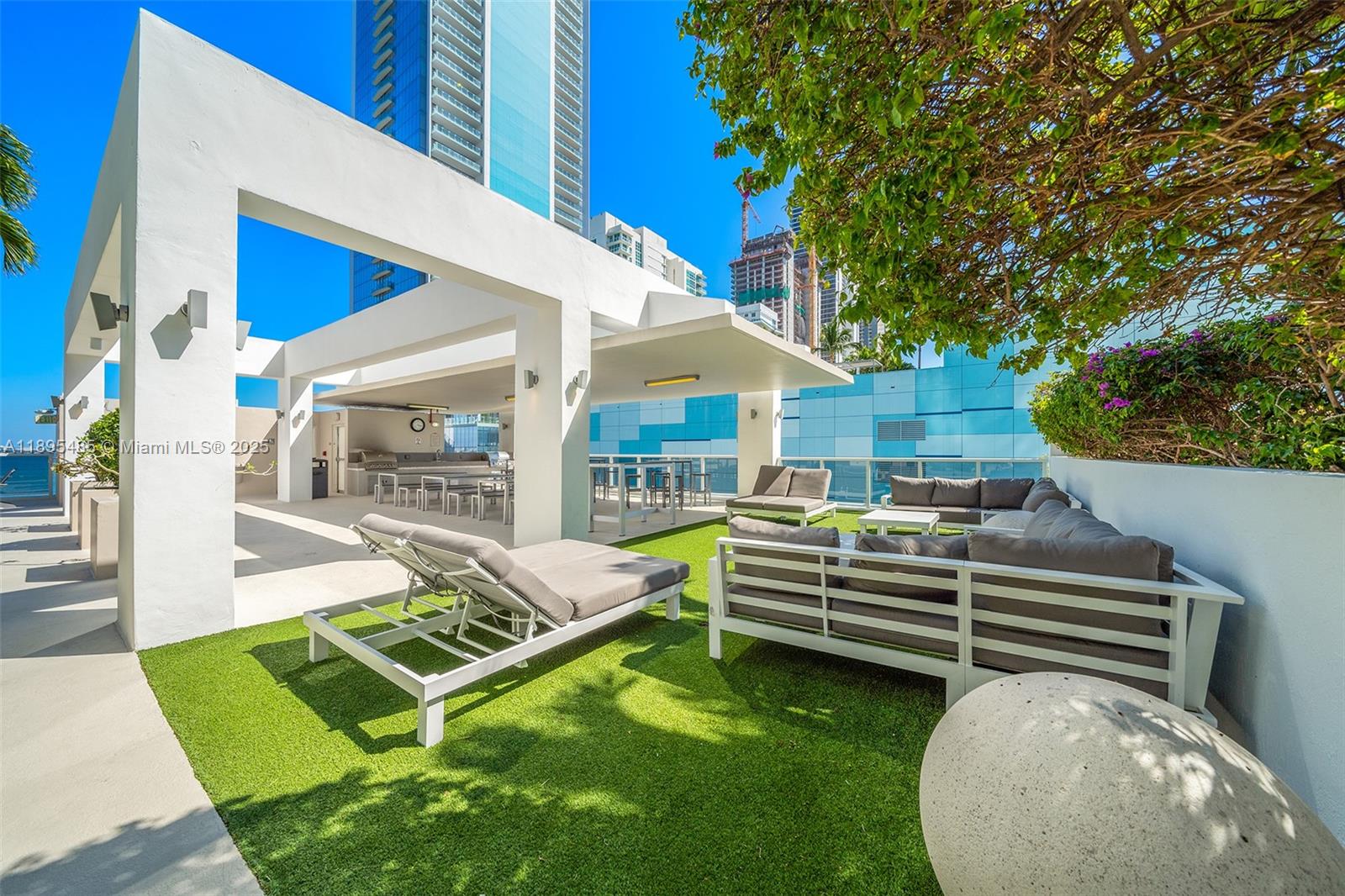 600 NE 27th St #3105, Miami FL 33137