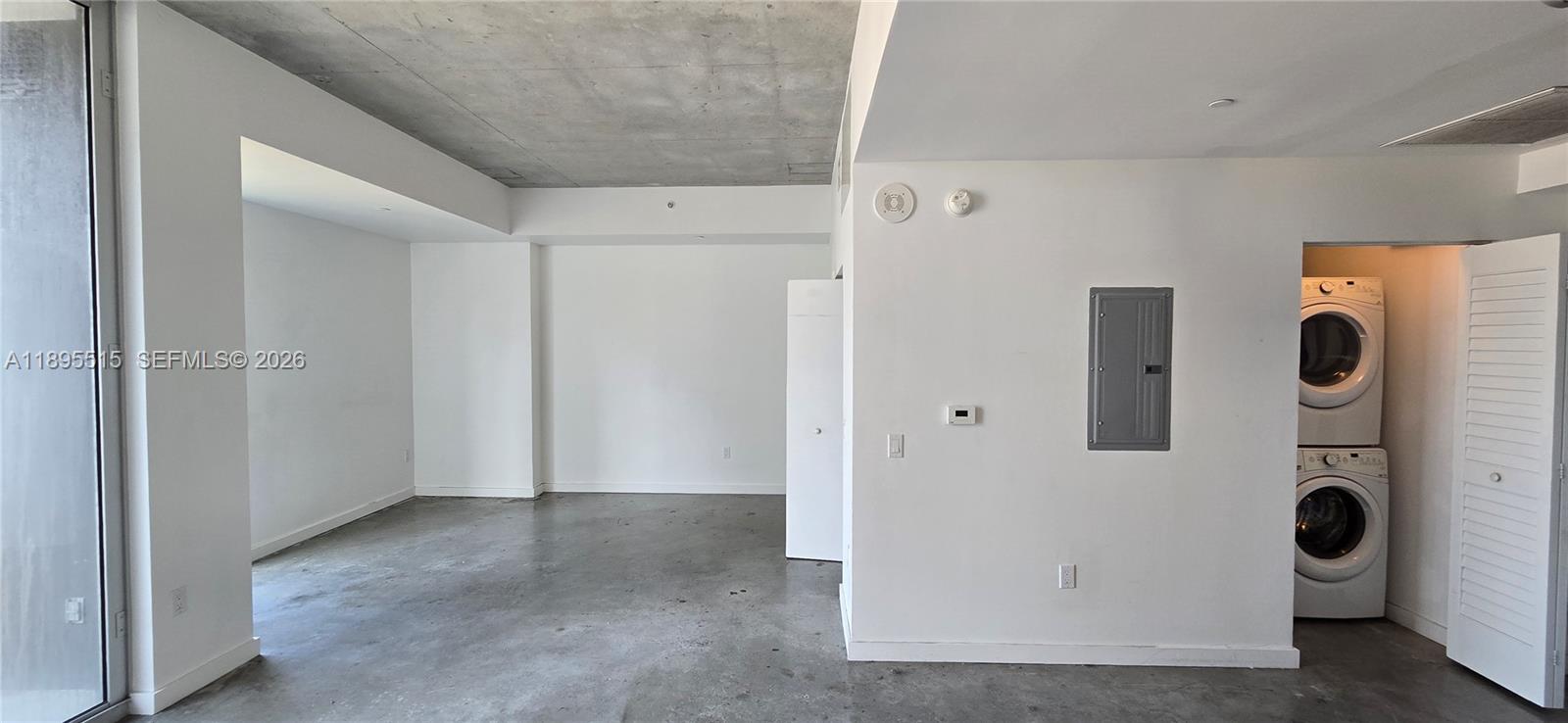 151 SE 1st St #3003, Miami FL 33131
