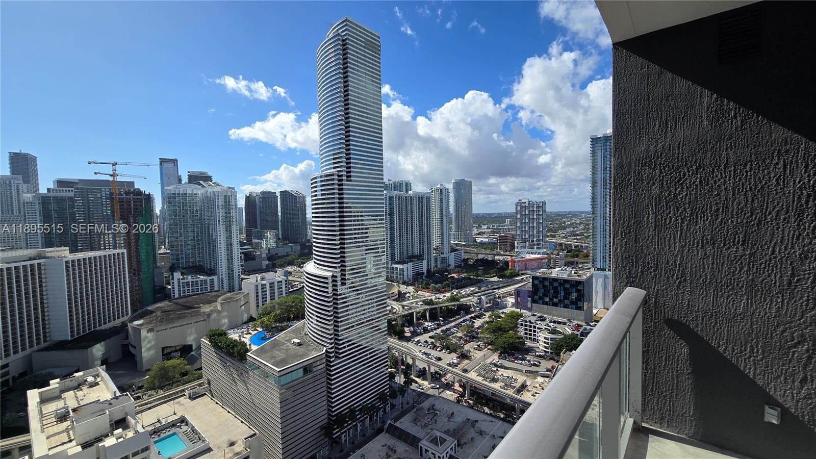 151 SE 1st St #3003, Miami FL 33131