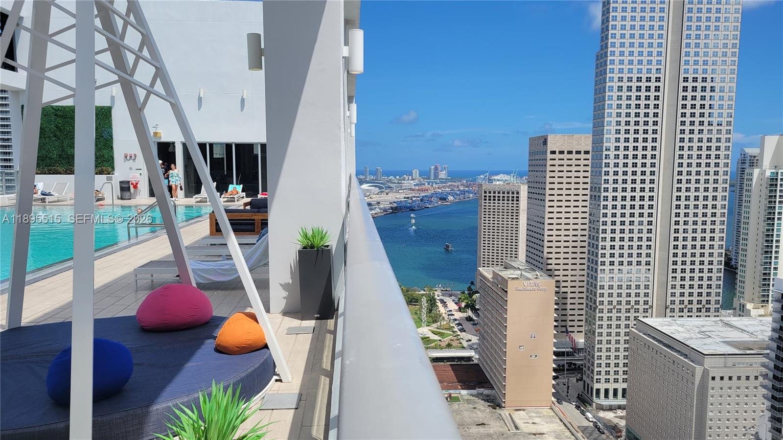 151 SE 1st St #3003, Miami FL 33131