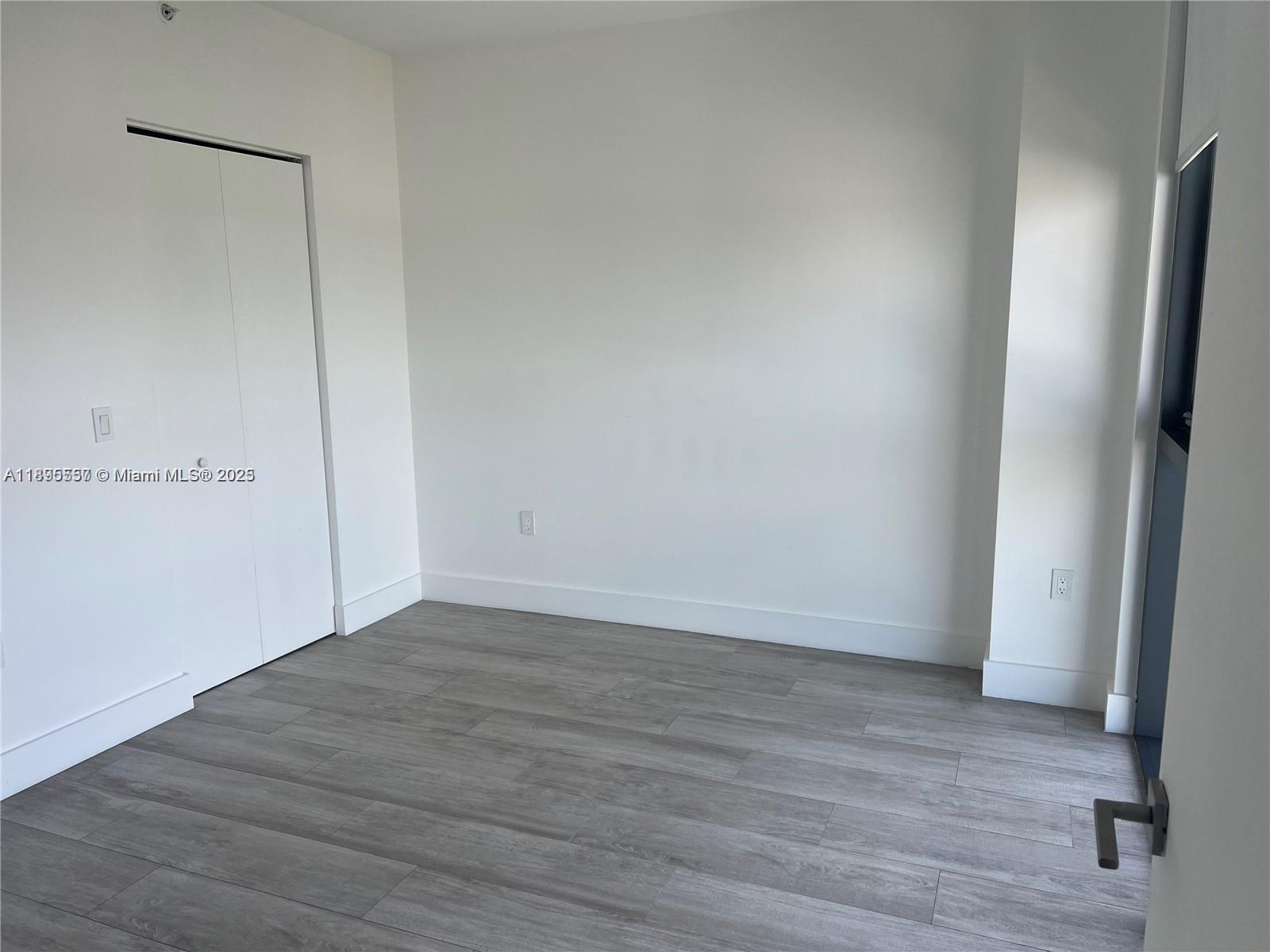 121 NE 34th St #1610, Miami FL 33137