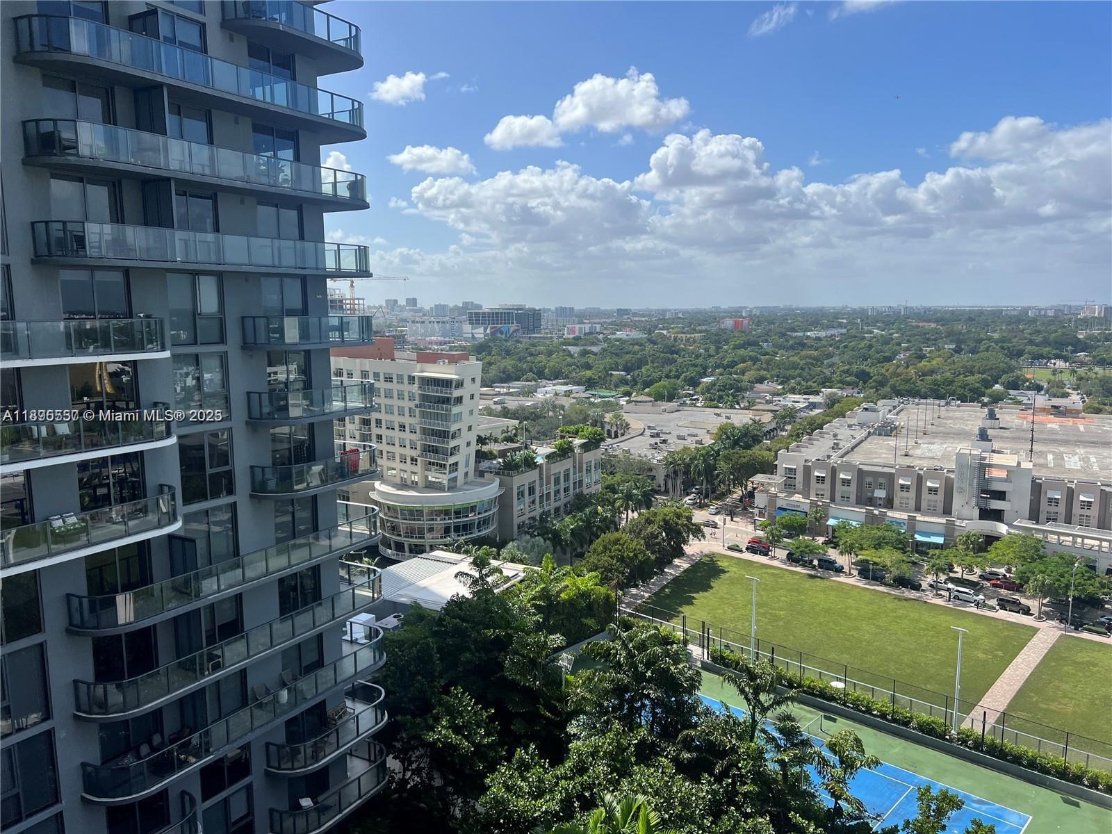 121 NE 34th St #1610, Miami FL 33137