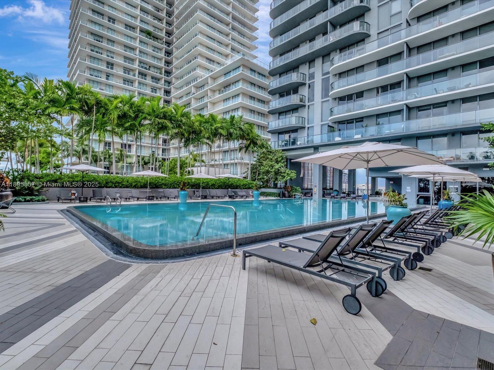 121 NE 34th St #1610, Miami FL 33137