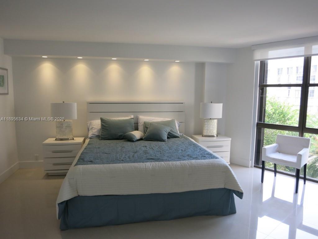 1111 Crandon Blvd #C403, Key Biscayne FL 33149