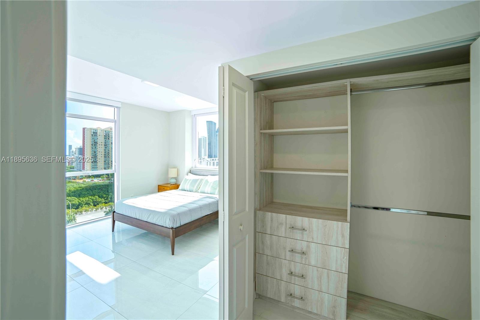 400 Sunny Isles Blvd #1408, Sunny Isles Beach FL 33160