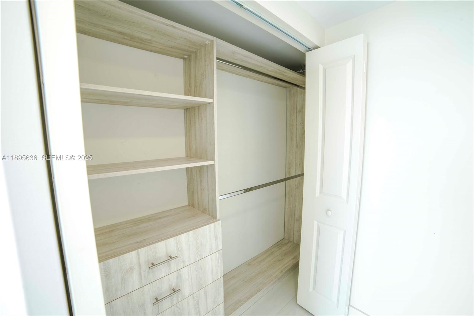 400 Sunny Isles Blvd #1408, Sunny Isles Beach FL 33160