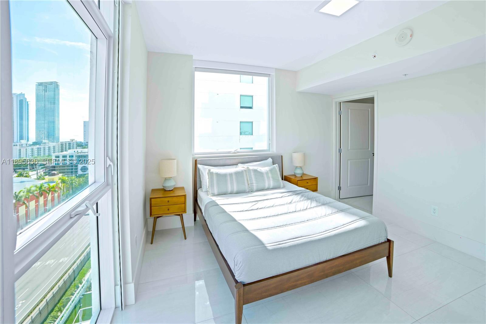 400 Sunny Isles Blvd #1408, Sunny Isles Beach FL 33160