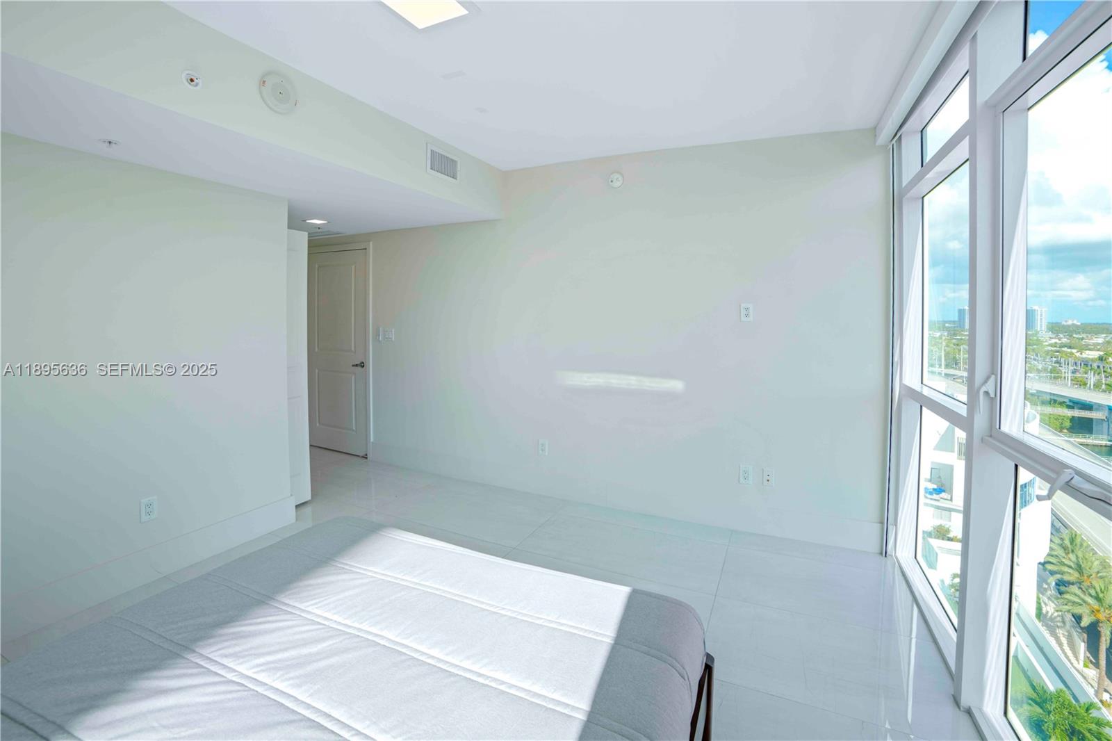 400 Sunny Isles Blvd #1408, Sunny Isles Beach FL 33160