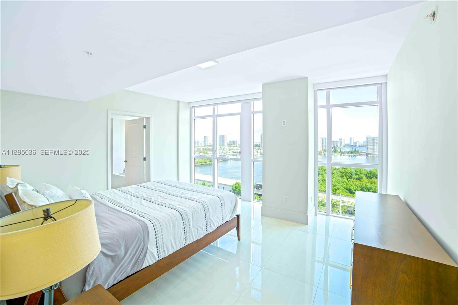 400 Sunny Isles Blvd #1408, Sunny Isles Beach FL 33160