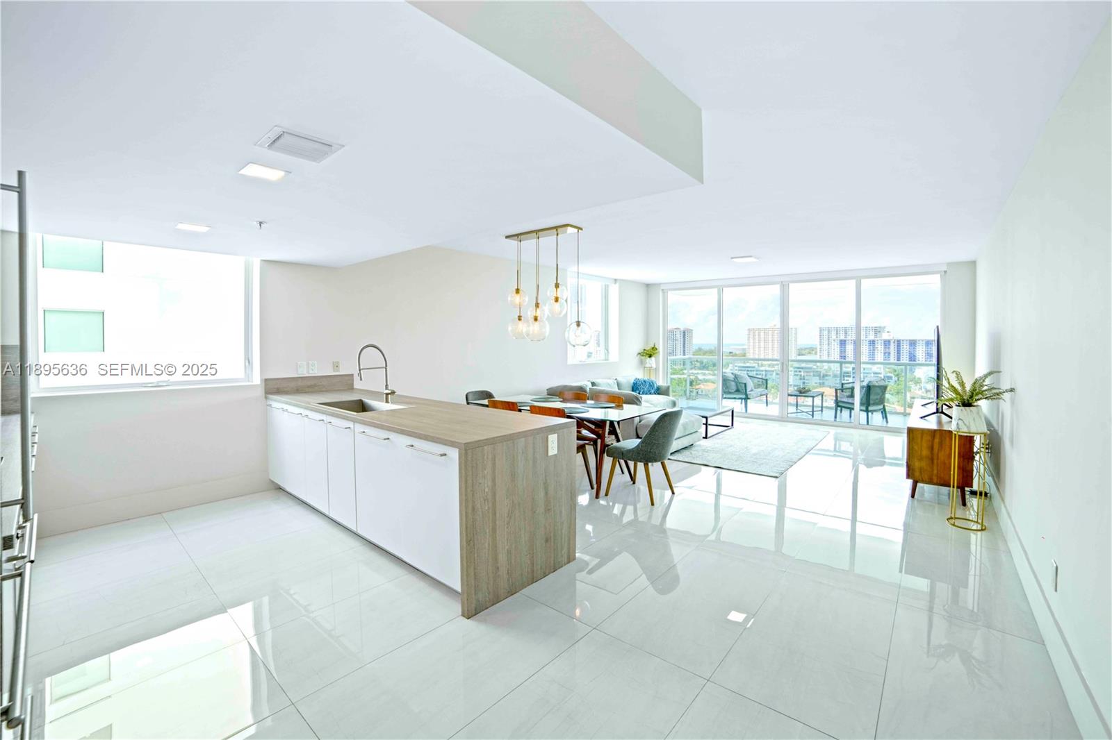 400 Sunny Isles Blvd #1408, Sunny Isles Beach FL 33160