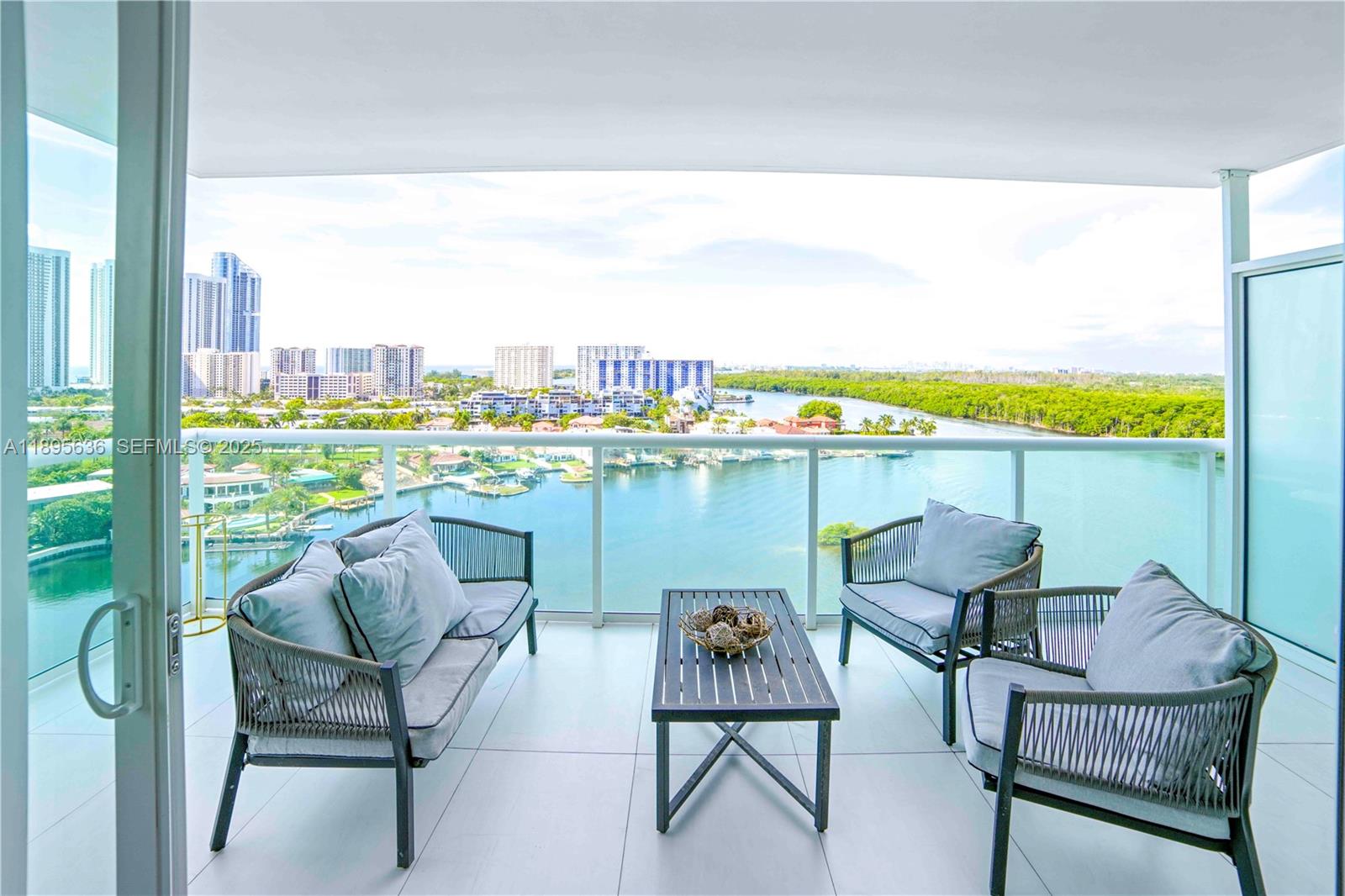 400 Sunny Isles Blvd #1408, Sunny Isles Beach FL 33160