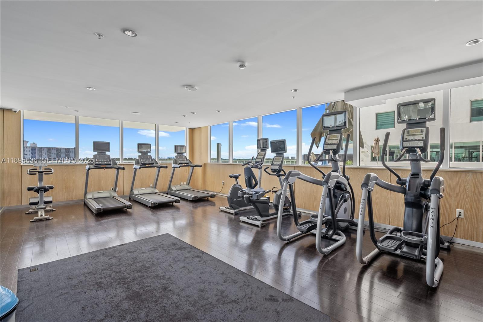 400 Sunny Isles Blvd #1408, Sunny Isles Beach FL 33160