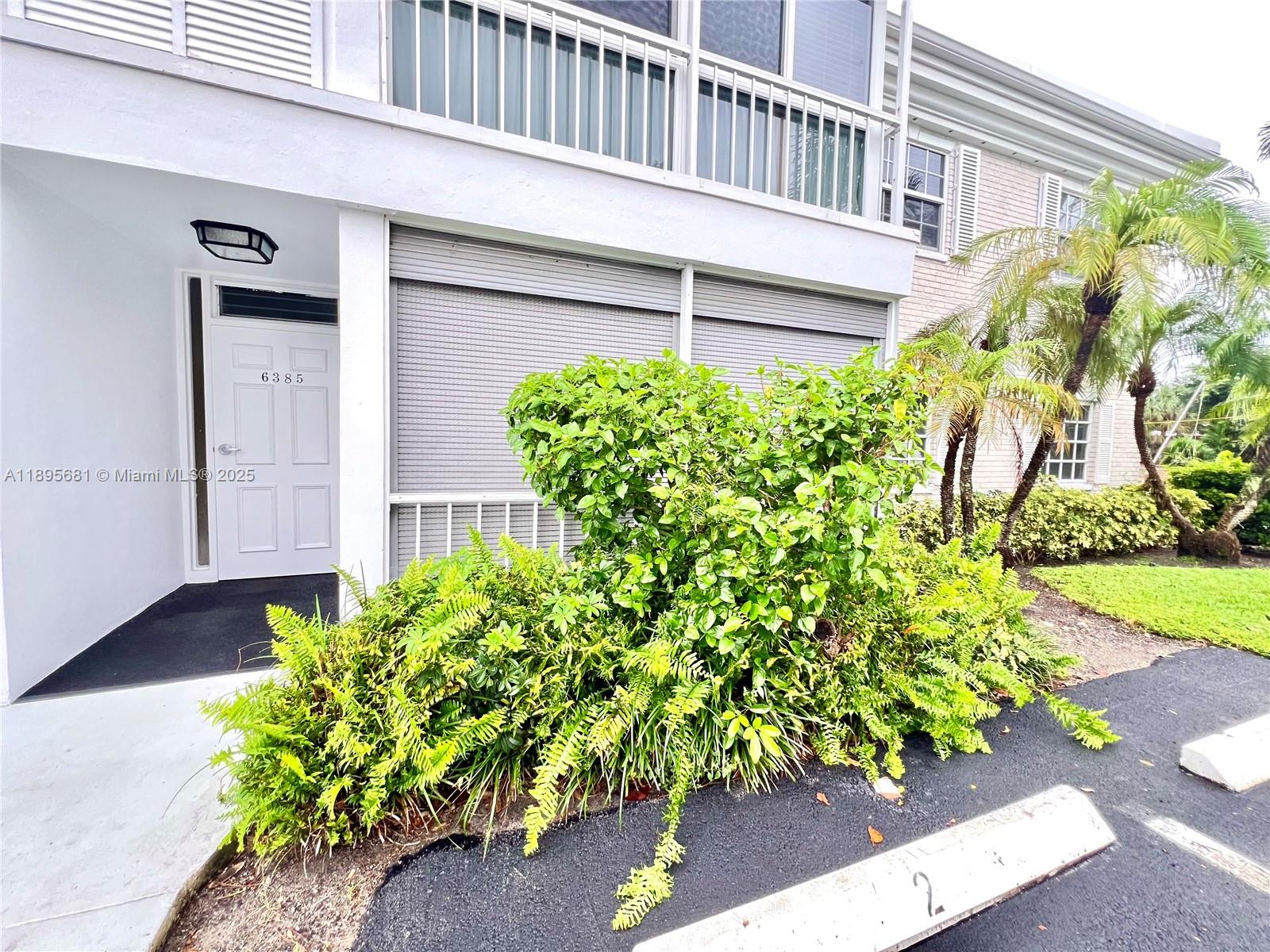 6385 Bay Club Dr #2, Fort Lauderdale FL 33308