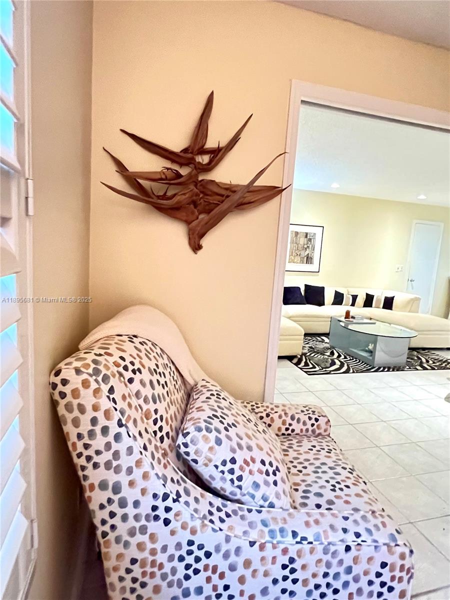 6385 Bay Club Dr #2, Fort Lauderdale FL 33308
