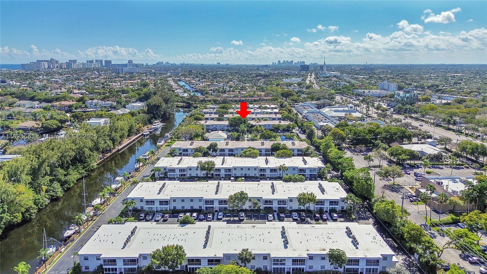 6385 Bay Club Dr #2, Fort Lauderdale FL 33308