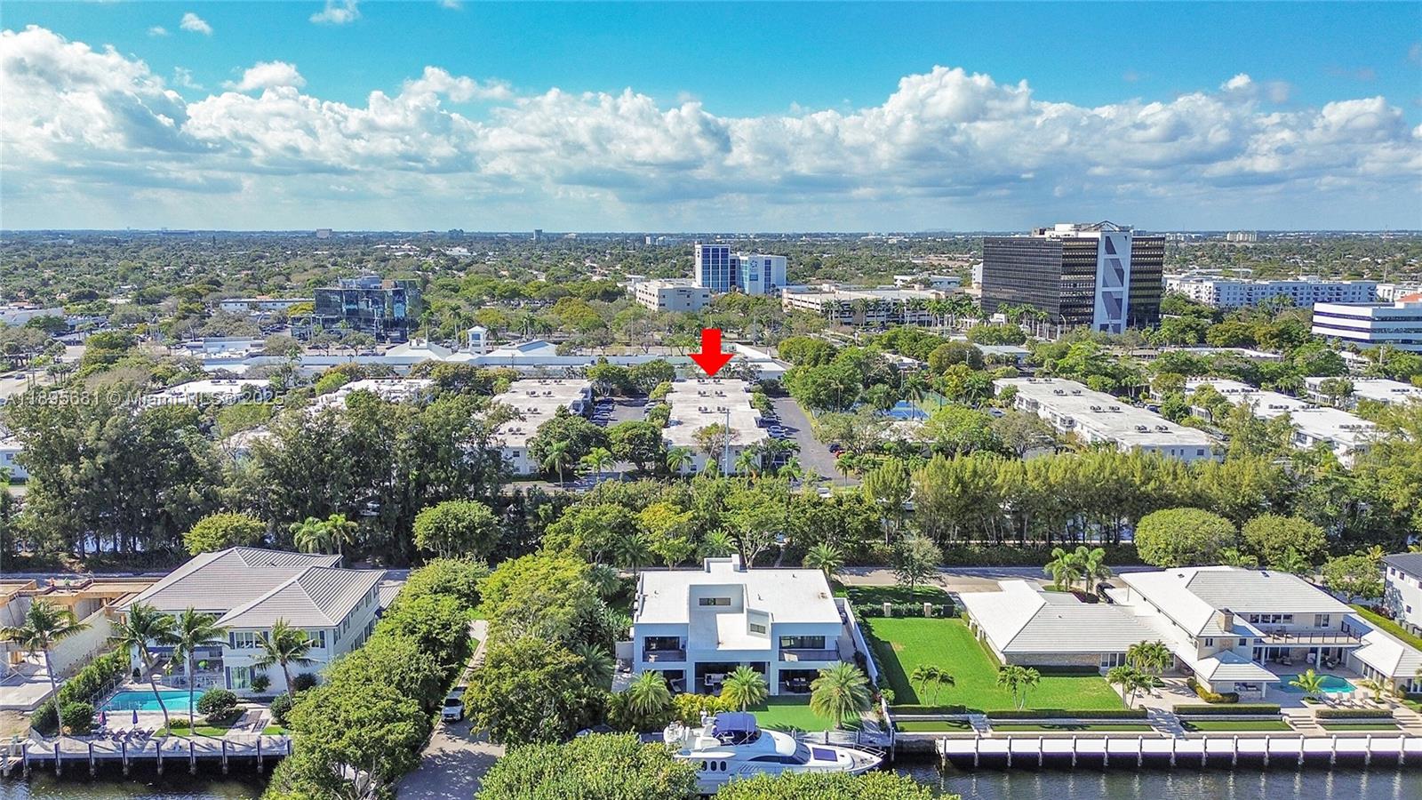 6385 Bay Club Dr #2, Fort Lauderdale FL 33308