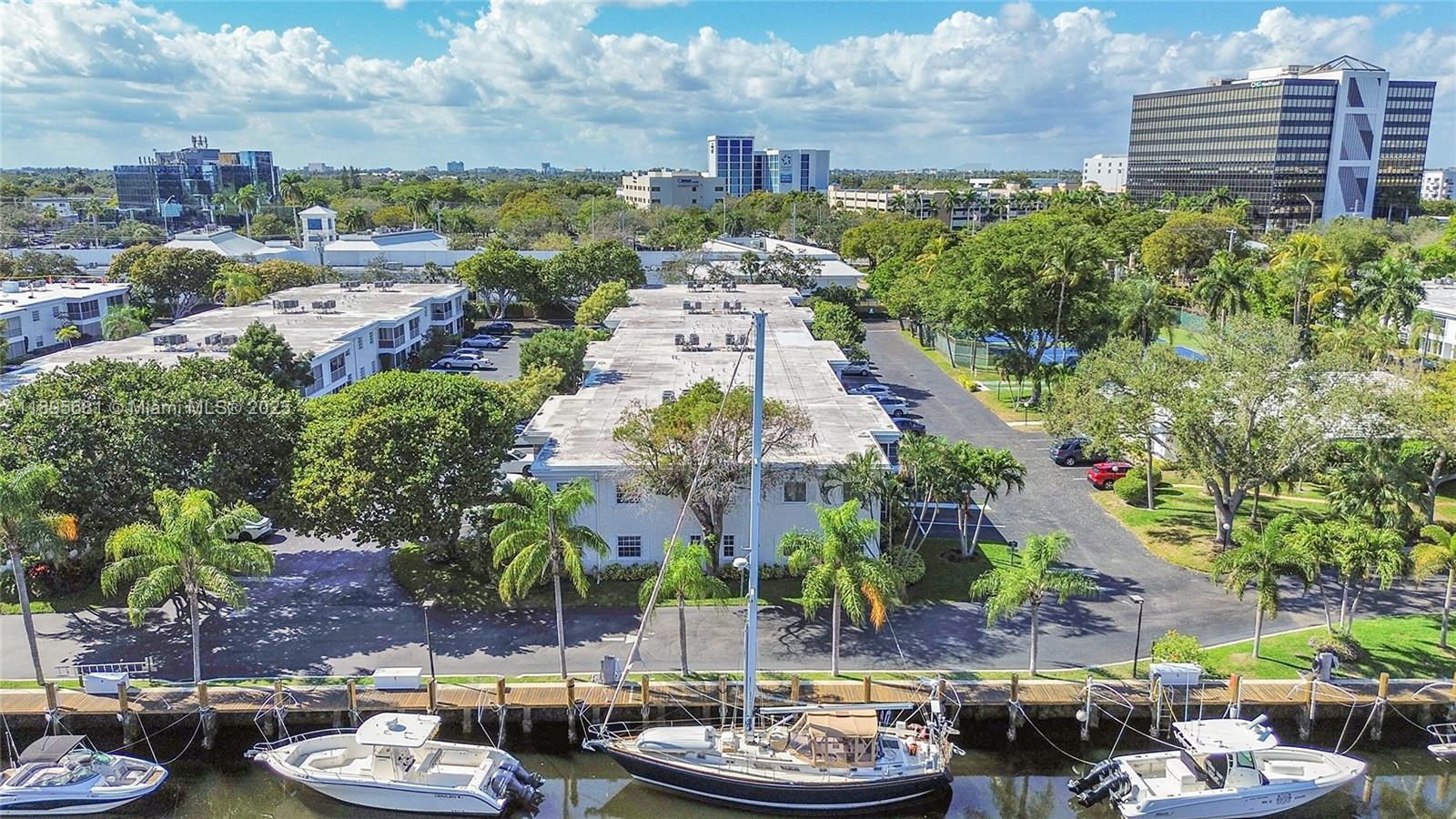 6385 Bay Club Dr #2, Fort Lauderdale FL 33308