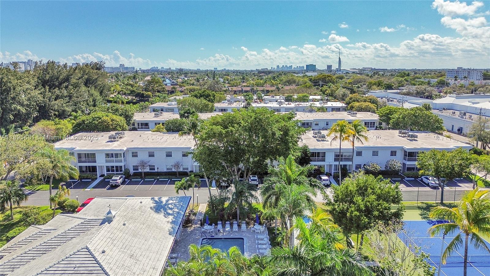 6385 Bay Club Dr #2, Fort Lauderdale FL 33308