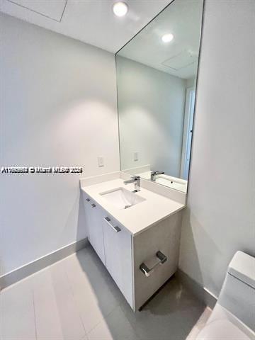 45 SW 9th St #3009, Miami FL 33130